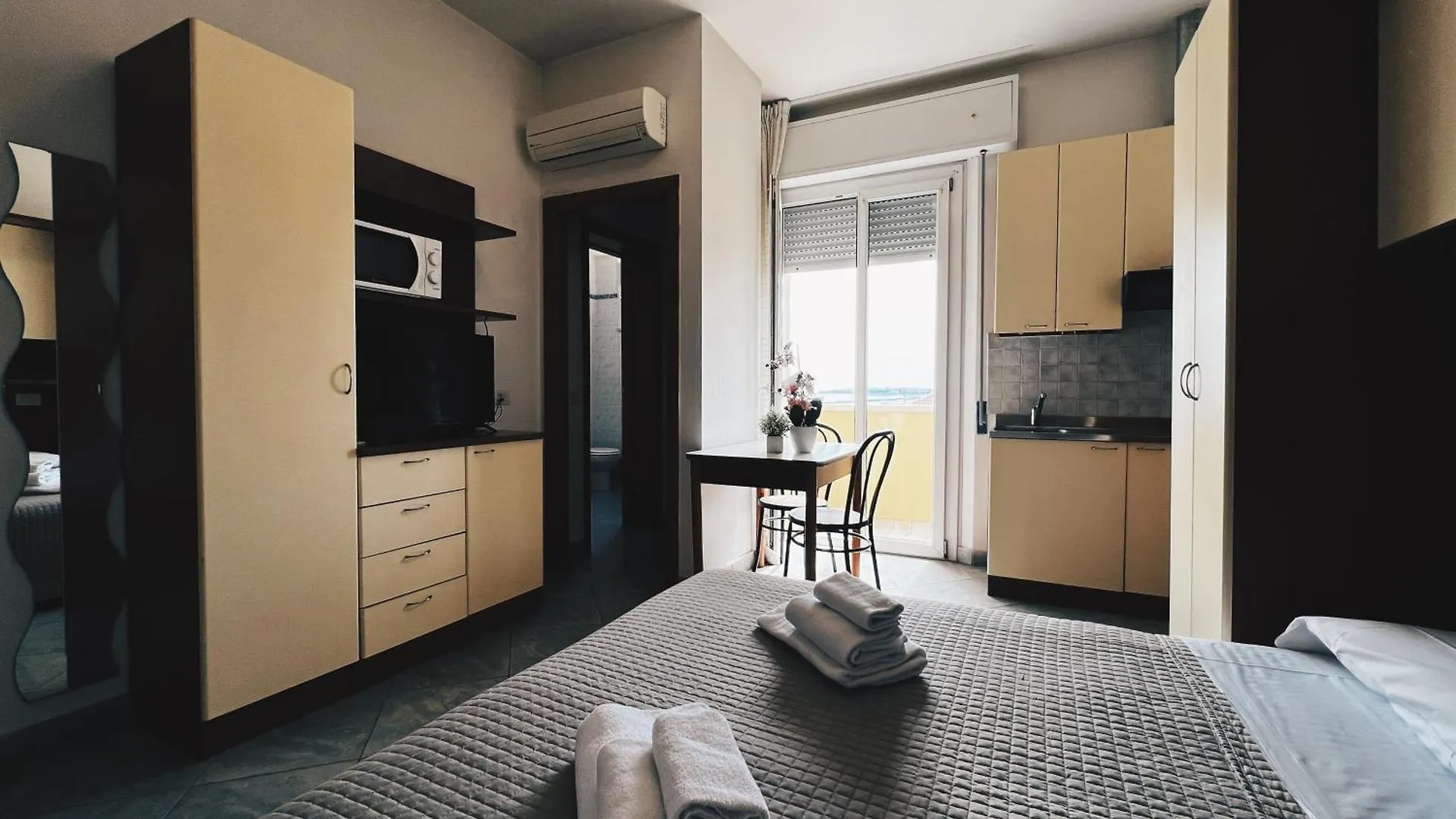 Residence Buena Vista Rimini 0*,  Italy