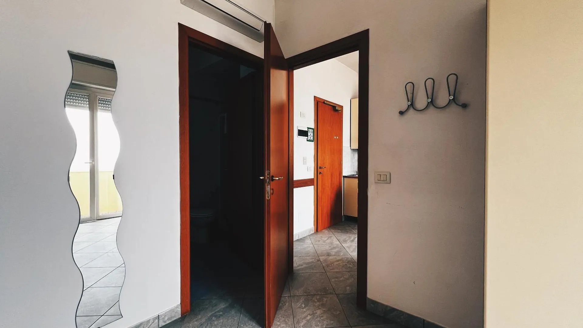 מלון דירות רימיני Residence Buena Vista איטליה
