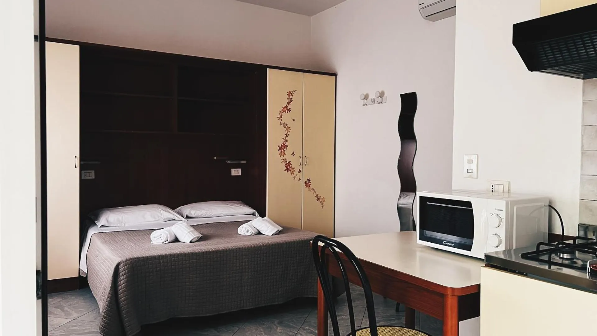 רימיני Residence Buena Vista מלון דירות